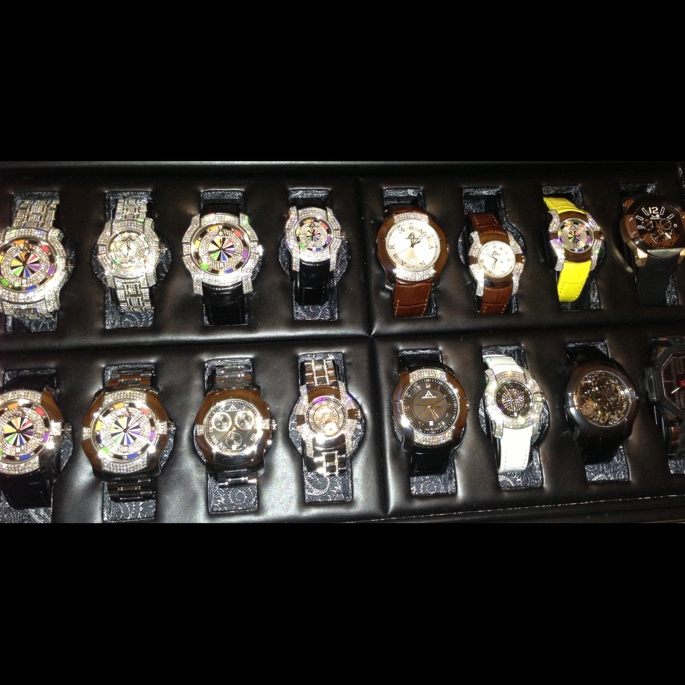 Men’s Armaan Swiss Diamond Watches